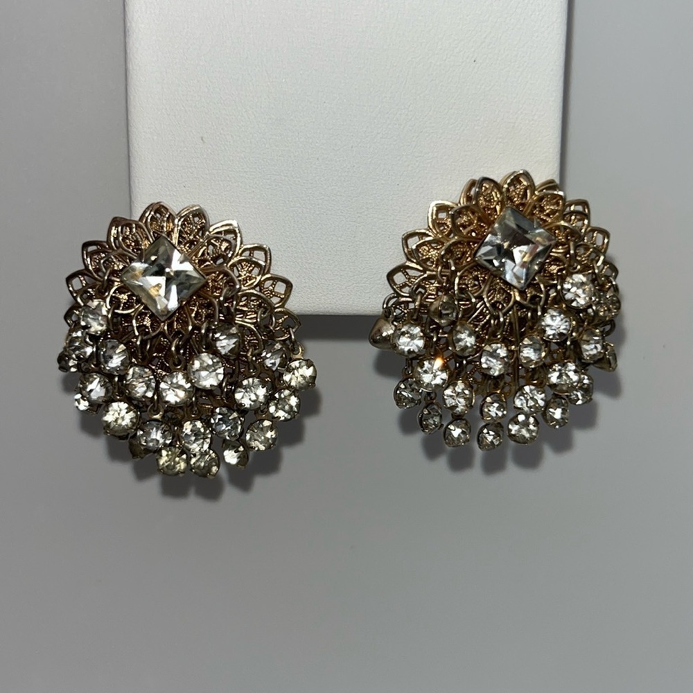 Vintage glamorous chic MCM gold tone rhinestone statement cha cha clip earrings